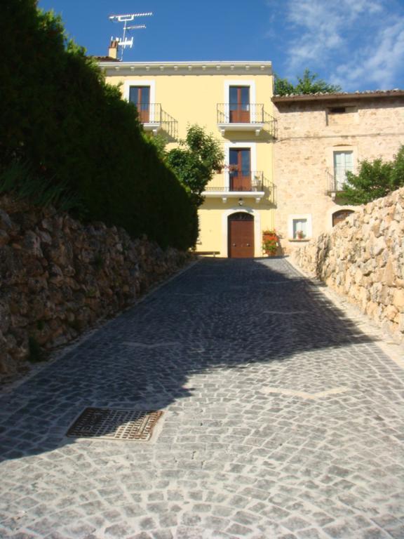 Residence Villa Valsi サント・ステーファノ・ディ・セッサーニオ エクステリア 写真