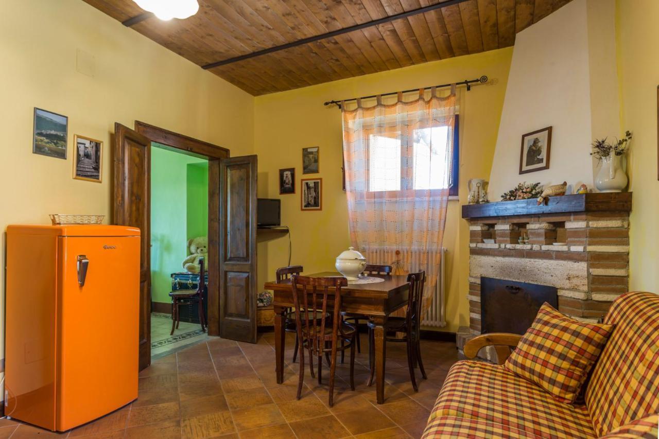 Residence Villa Valsi サント・ステーファノ・ディ・セッサーニオ エクステリア 写真