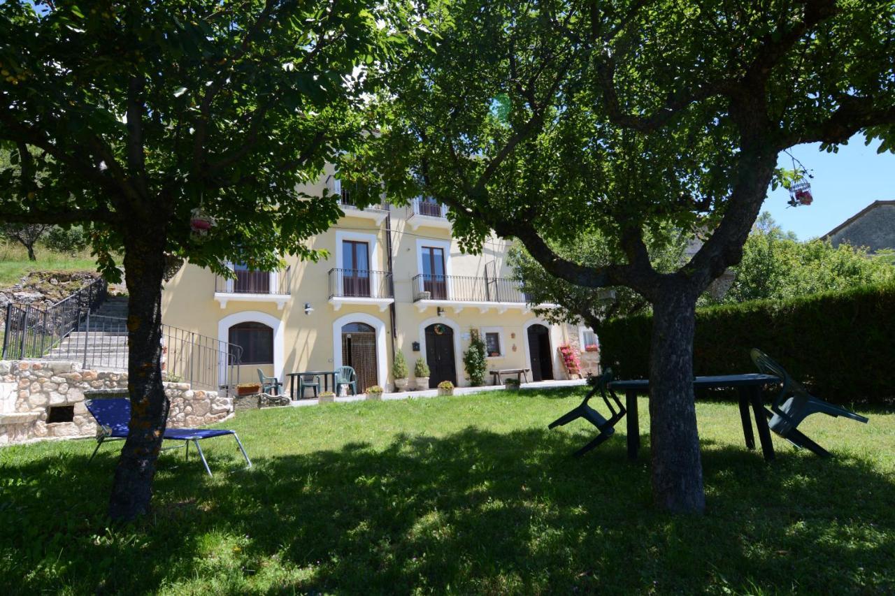 Residence Villa Valsi サント・ステーファノ・ディ・セッサーニオ エクステリア 写真