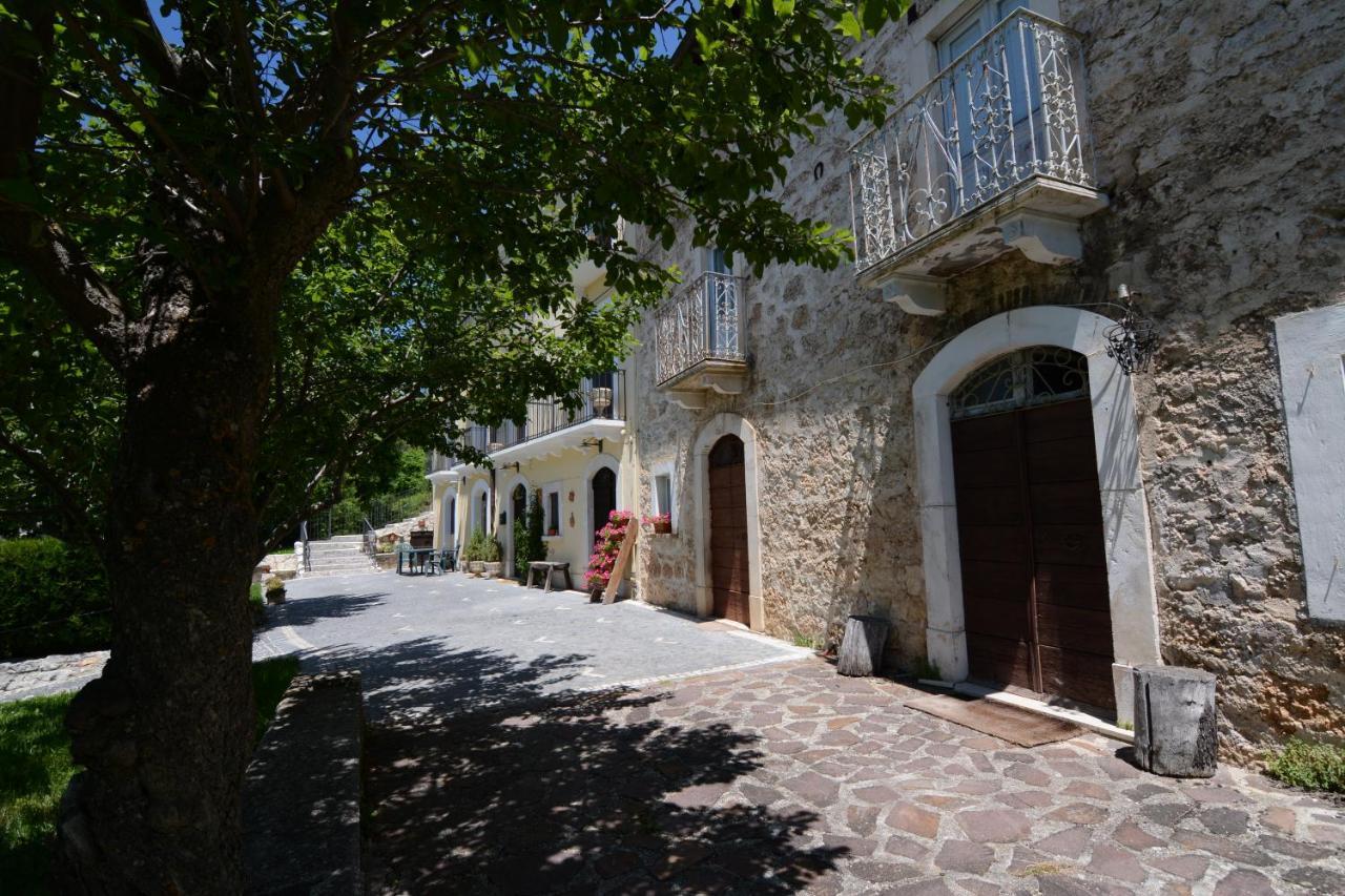 Residence Villa Valsi サント・ステーファノ・ディ・セッサーニオ エクステリア 写真