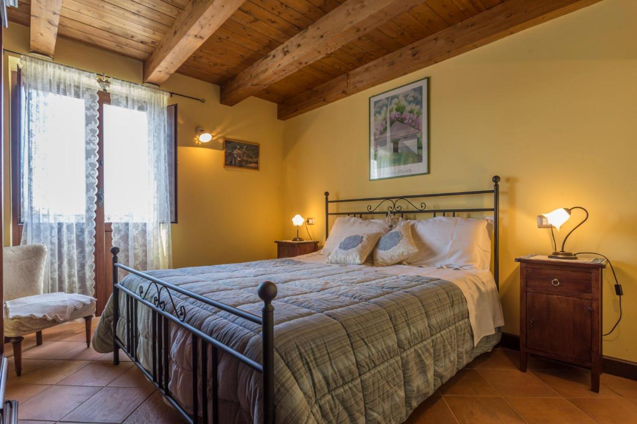 Residence Villa Valsi サント・ステーファノ・ディ・セッサーニオ エクステリア 写真