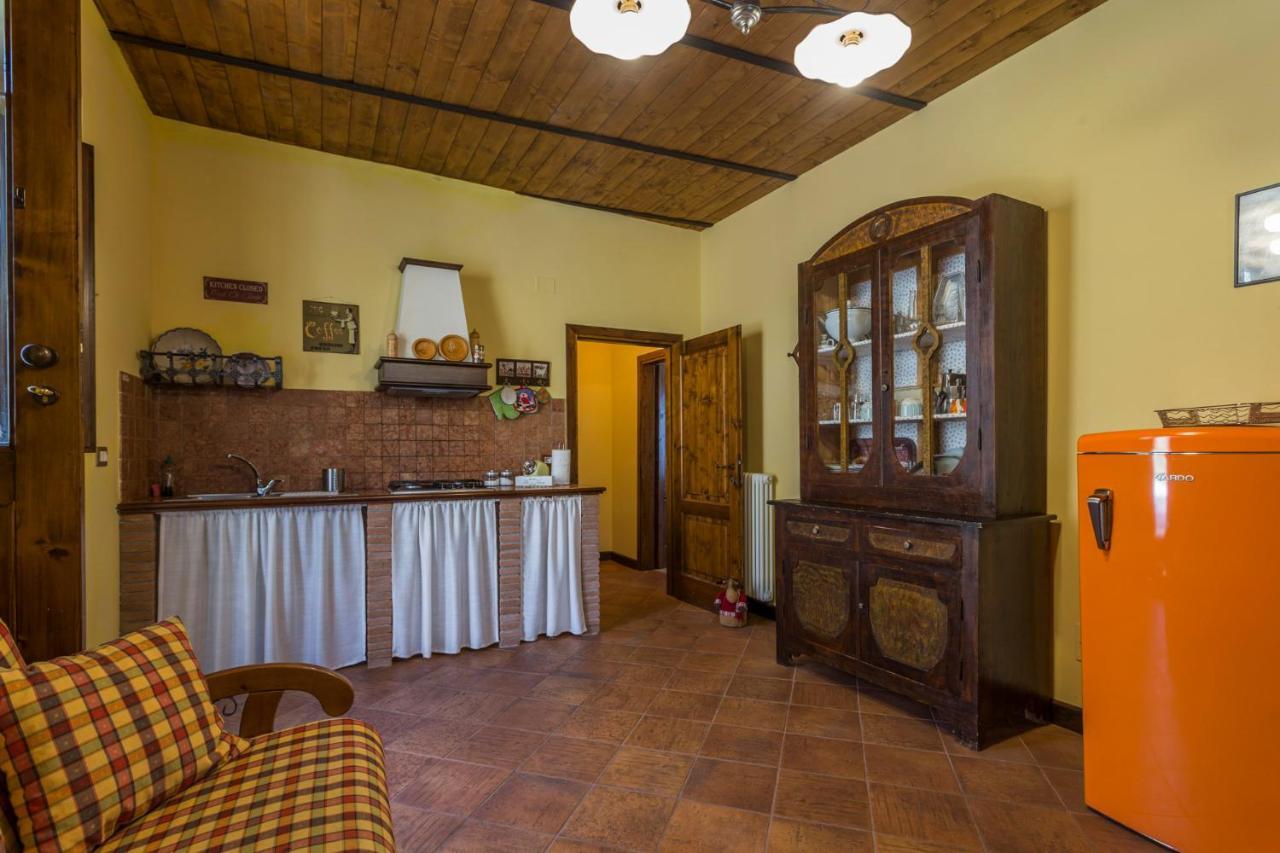 Residence Villa Valsi サント・ステーファノ・ディ・セッサーニオ エクステリア 写真